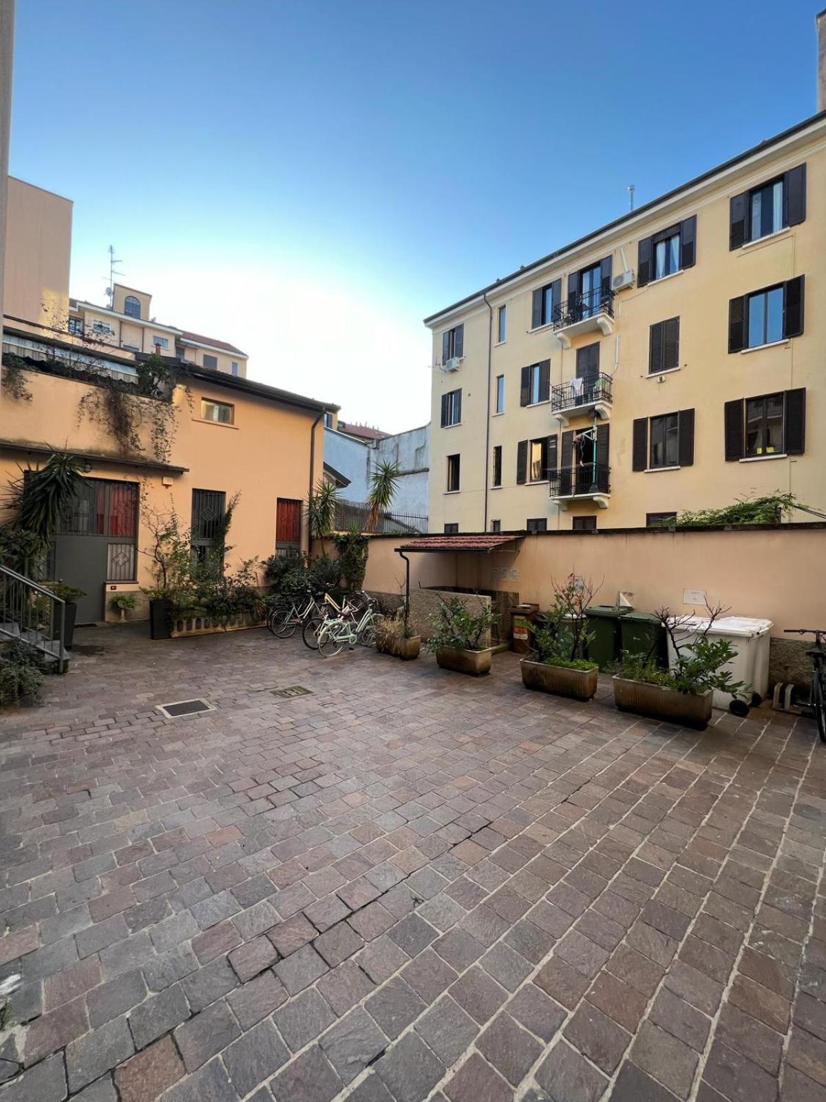 Cortivo House Suite Perugino 8 Милан Экстерьер фото